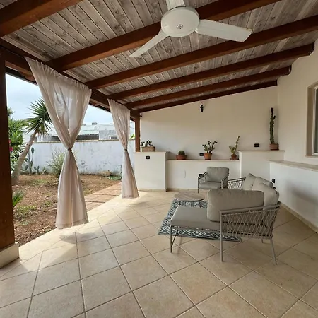 La Maison In Salento * サン・ピエトロ・イン・ベヴァーニャ